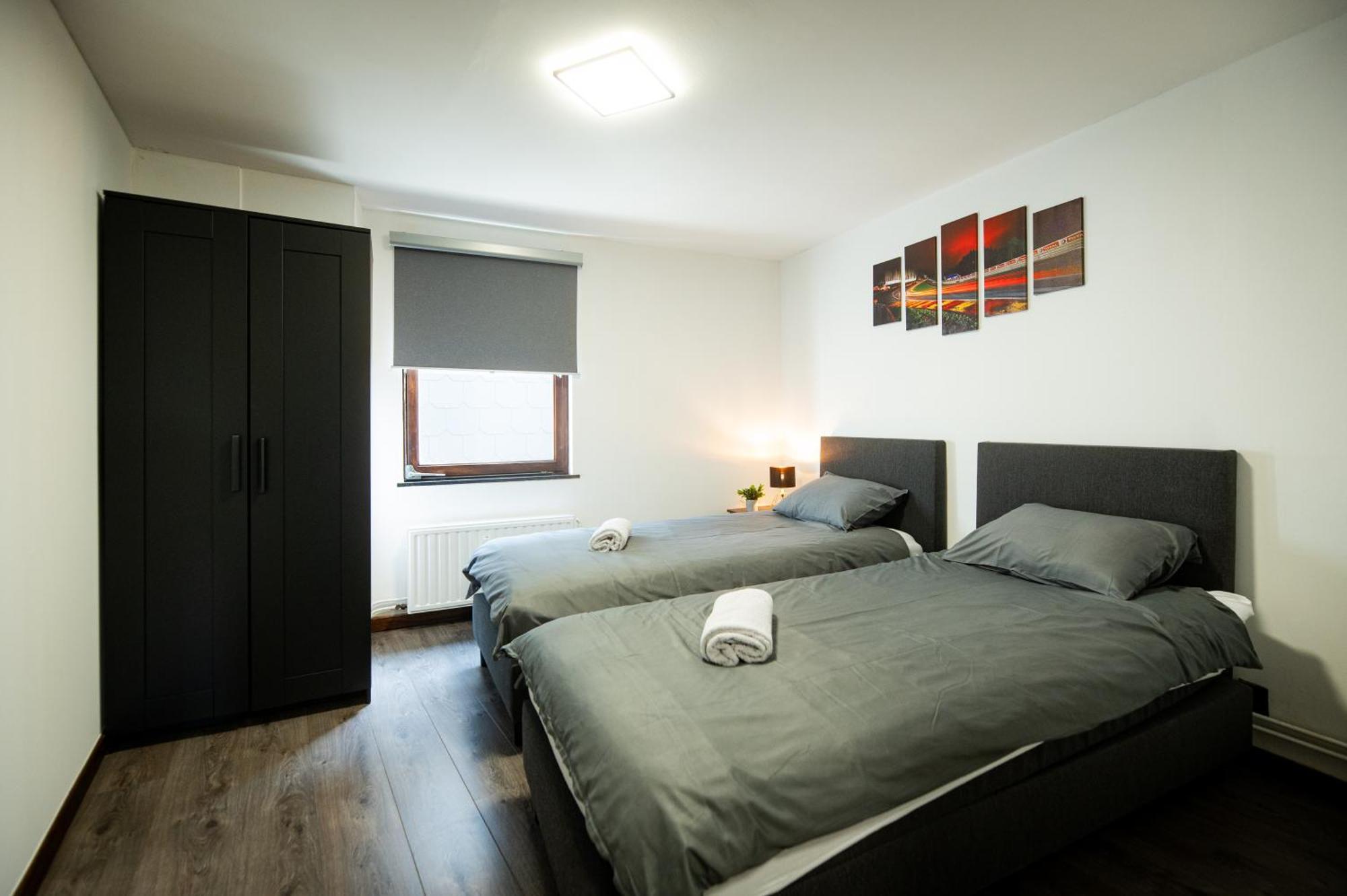 L'Endroit By La Reine City Center Spa Kültér fotó