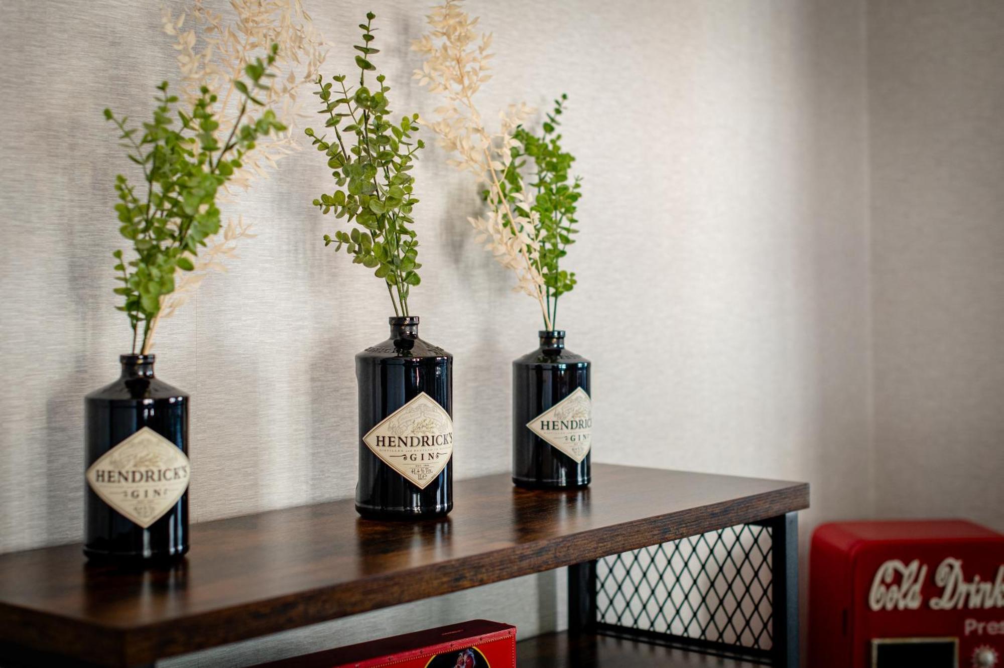 L'Endroit By La Reine City Center Spa Kültér fotó