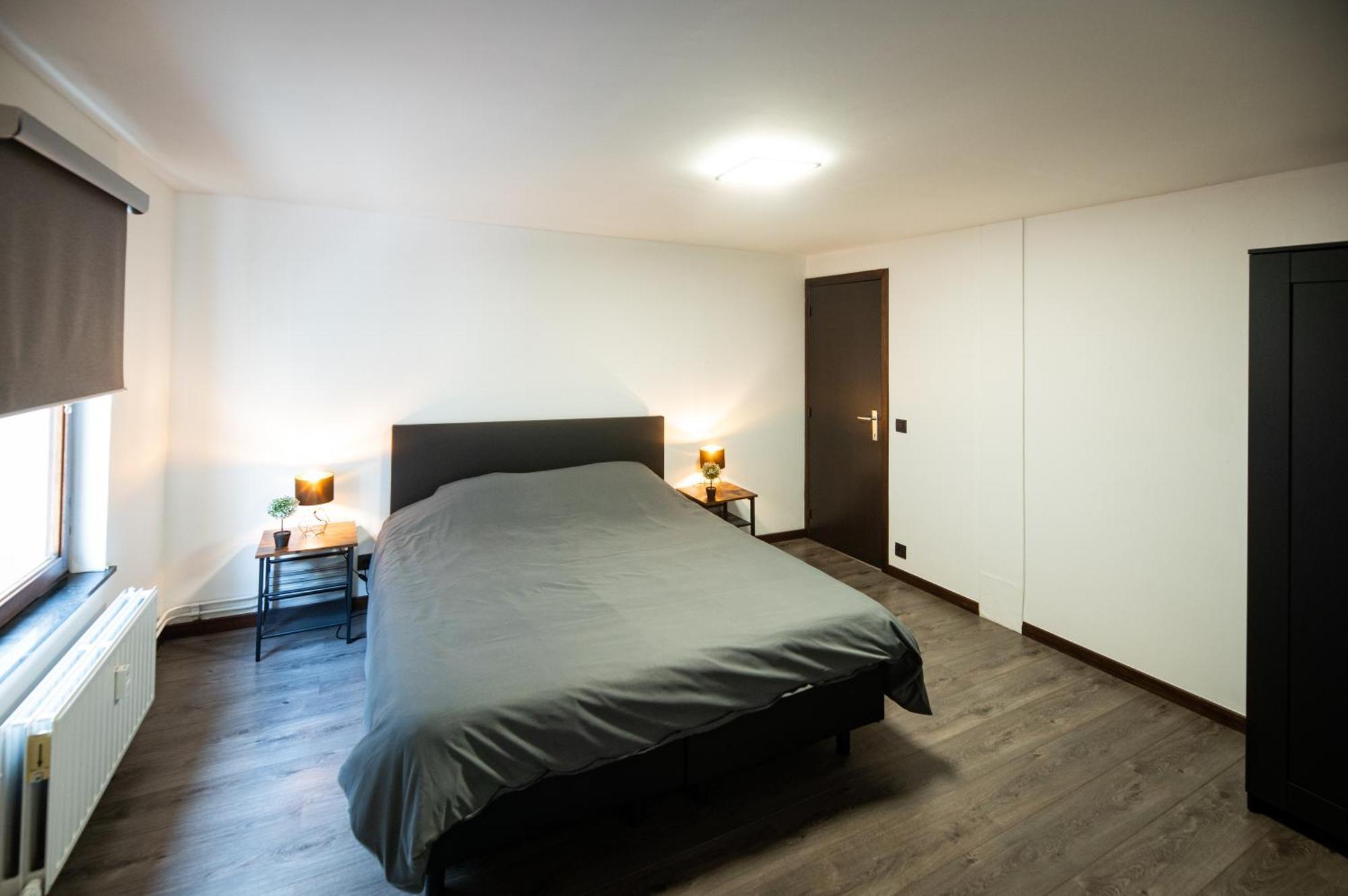 L'Endroit By La Reine City Center Spa Kültér fotó